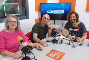 Los investigadores Sofía Salido Ruiz y Justo Cobo Domingo, junto a Julio Ángel Olivares Merino.