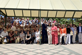 Foto de familia con alumnado del curso 2025-2026 de Aula Abierta.