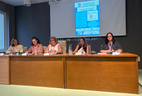 Inauguración del congreso a cargo de la vicerrectora Pilar Fernández Pantoja.