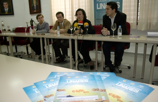 Presentación de las actividades físicas dirigidas del Pabellón Polideportivo de Linares