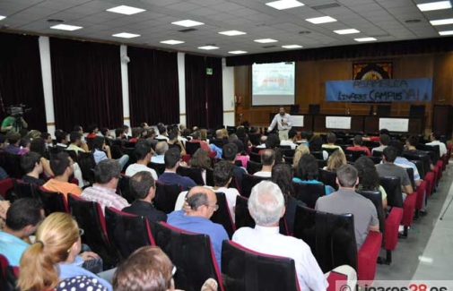 Asamblea celebrada en la EPS de Linares. Foto: Linares28.es