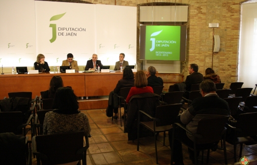 Acto de la firma del convenio entre la UJA y la Diputación Provincial de Jaén