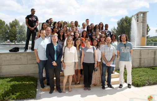 Grupo de estudiantes de la U. París XII, junto a miembros del Centro de Lenguas Modernas de la UJA.