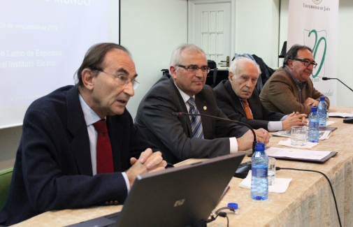 Emilio Lamo de Espinosa, Manuel Parras, Ramón Carrasco y Felipe Morente.
