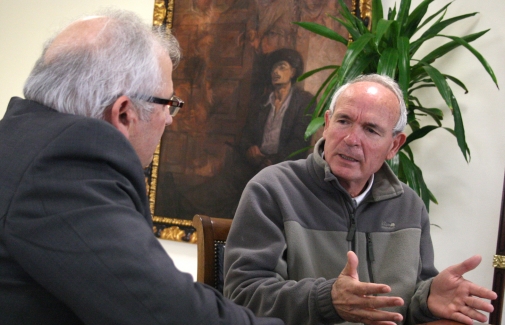 Encuentro mantenido entre el Rector de la UJA y Francisco Casero.