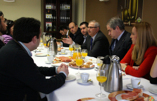 Desayuno informativo del Rector de la UJA con medios de comunicación