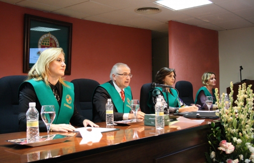 De izquierda a derecha: Adoración Mozas, Manuel Parras, Pilar Ortega e Inmaculada Barroso.