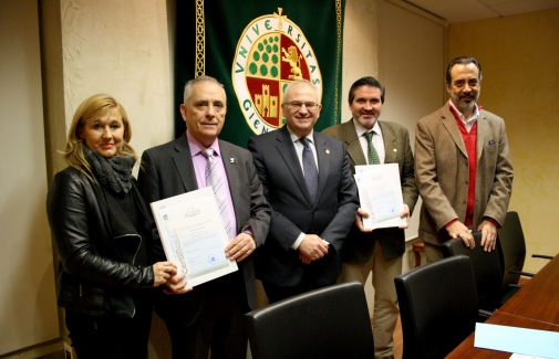 Mª Isabel Torres, Fermín Aranda, Manuel Parras, Alfonso Cruz y Manuel Linares.