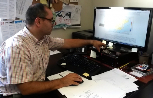 El investigador David Pozo, en su despacho.