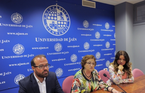 Felipe Serrano, María Dolores Rincón y Antonella Montinaro.