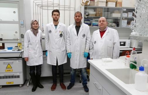 Investigadores.