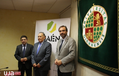 Francisco Reyes, Alejandro Rosales y Juan Gómez, hoy en la presentación de De Jaén