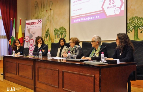 Primer programa de Mujeres 10.