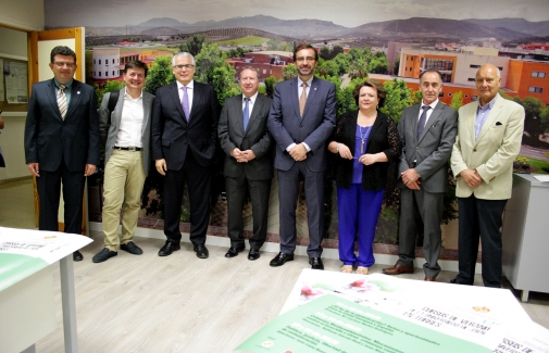 José M. Castro, Juan M. Rosas, Baltasar Garzón, Juan Cano, Juan Gómez, Pilar Parra, Diego Montesinos y Juan M. de Faramiñán.