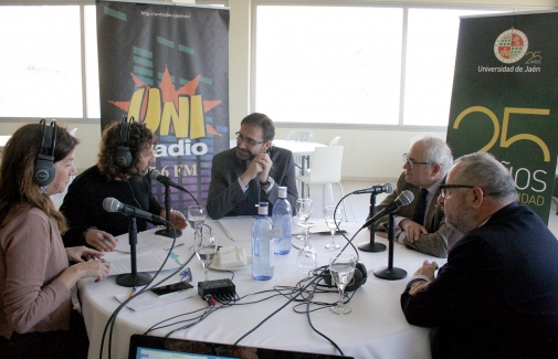 Un momento de la entrevista a Juan Gómez, Manuel Parras y Luis Parras.