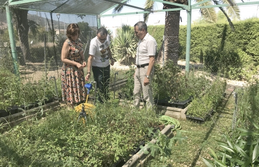 Ana Jiménez, Francisco Navarro y Gustavo Reyes, en el Jardín Experimental.