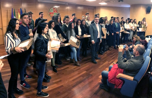 Alumnado reconocido por su excelencia preuniversitaria.