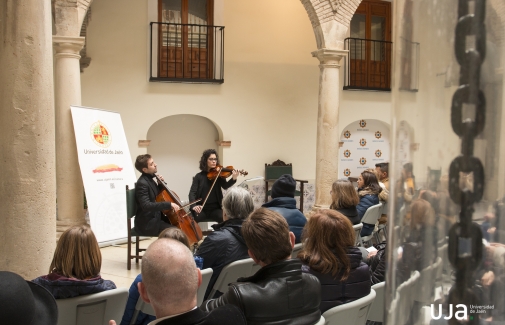 Momento del concierto, en el Palacio de Villardompardo. Fotografía: Fernando Mármol