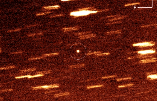 Asteroide Miguelhernandez, en el centro de la imagen, obtenida con el telescopio de 40.6 cm del Observatorio Astronómico de la UJA en 2019.