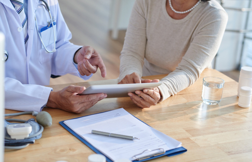 El dolor es la causa más frecuente para buscar ayuda médica.  Foto: www.freepik.com