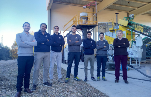 Foto del equipo de investigación de la Escuela Politécnica Superior de Linares de la UJA.