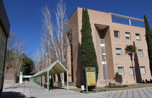 Facultad de Ciencias Sociales y Jurídicas.