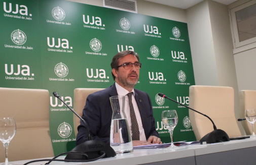 El Rector de la UJA, Juan Gómez Ortega.