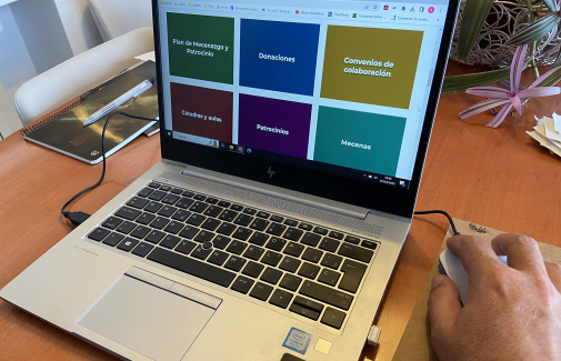 A través de la página web, las personas y empresas interesadas podrán financiar proyectos estratégicos de investigación o programas específicos de micro mecenazgo