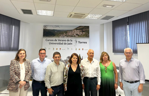 Mª del Carmen Pegalajar, Roberto Moreno, Francisco Reyes, María Garzón, Juan M. de Faramiñán, Pilar Fernández y Baltasar Garzón.