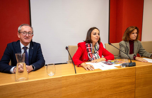 Lope Morales, Marta Torres y Fátima Halcón. 