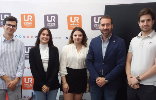 Programa 'Café del Mundo', en UniRadio Jaén