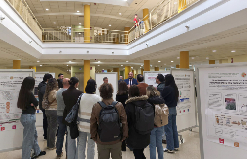Exposición de pósteres sobre proyectos de investigación e iniciativas alineadas con los ODS.
