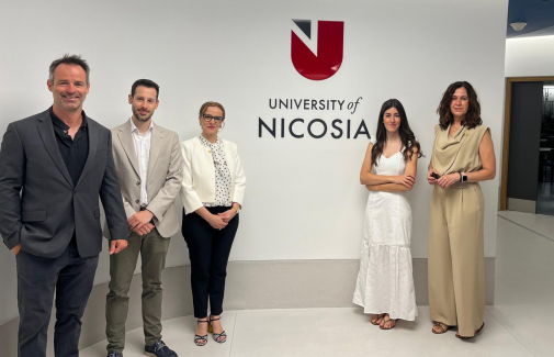 De izquierda a derecha Alexander Achalandabaso, Alfonso Ibáñez, Hikmate Abriouel, Ana Perandres Gómez y Ana Mª Martínez.